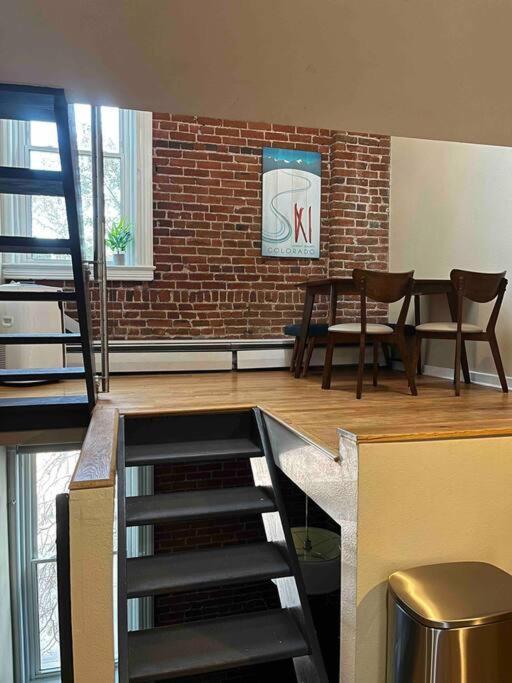 Affordable & Chic Rino/Lodo/Dtown Loft- Walkable Appartement DEN Buitenkant foto